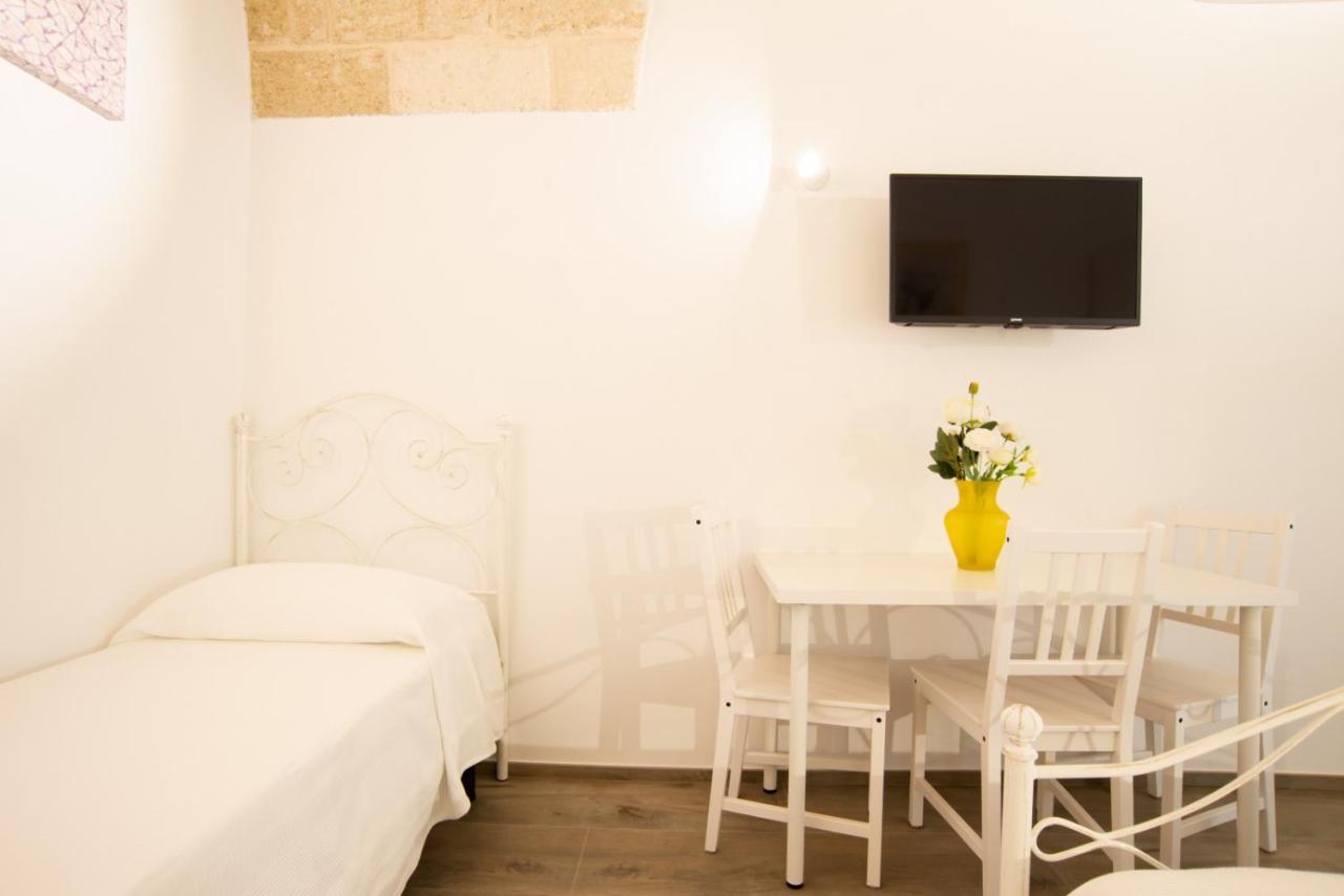 Sun House Rooms Polignano a Mare Bagian luar foto