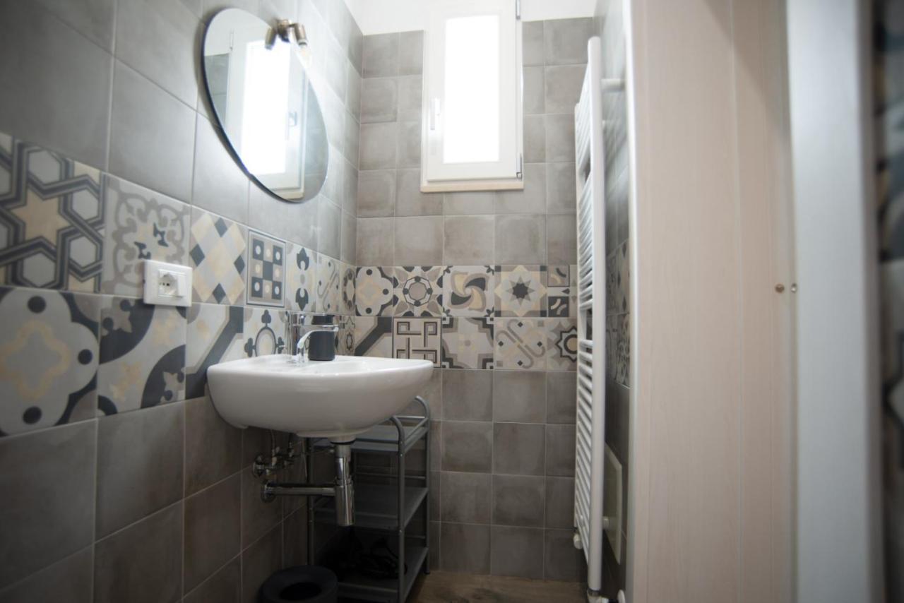 Sun House Rooms Polignano a Mare Bagian luar foto