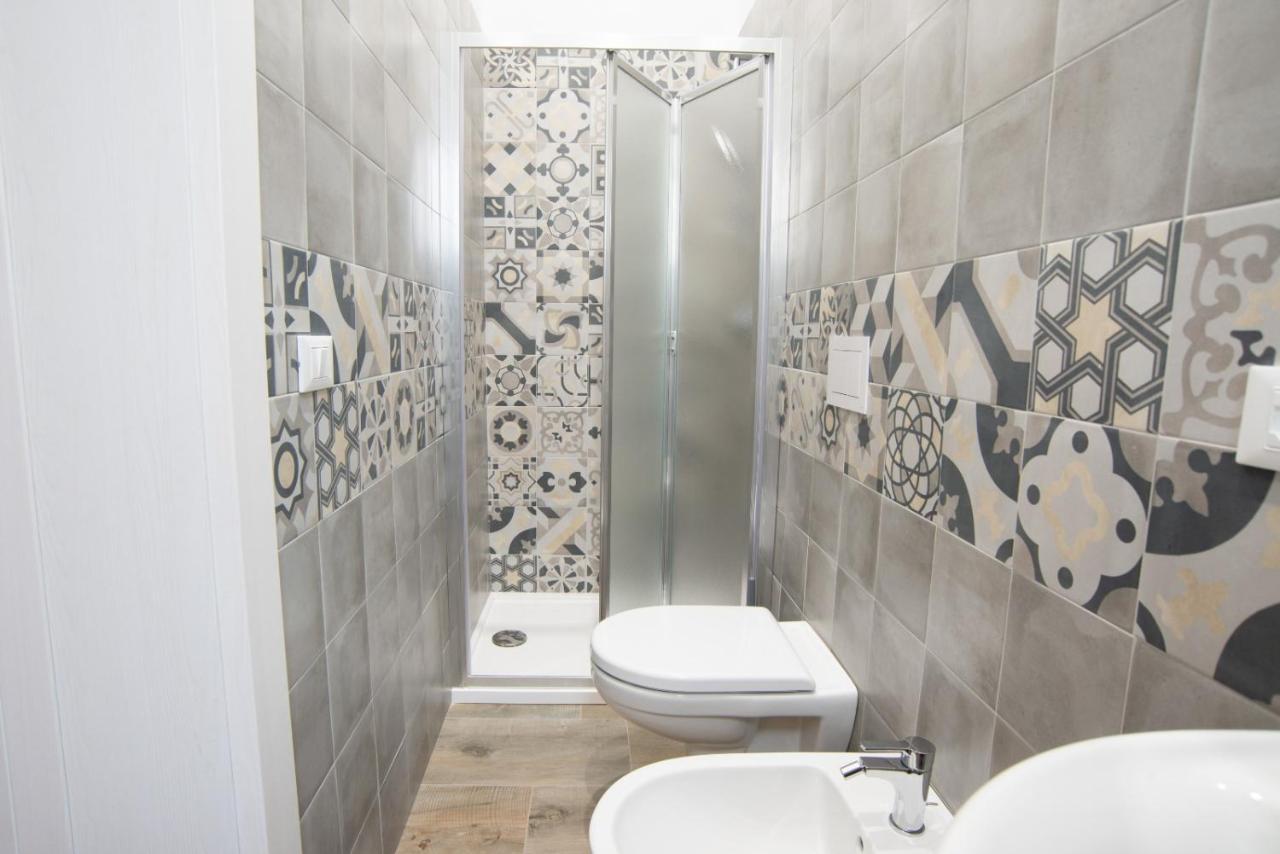 Sun House Rooms Polignano a Mare Bagian luar foto