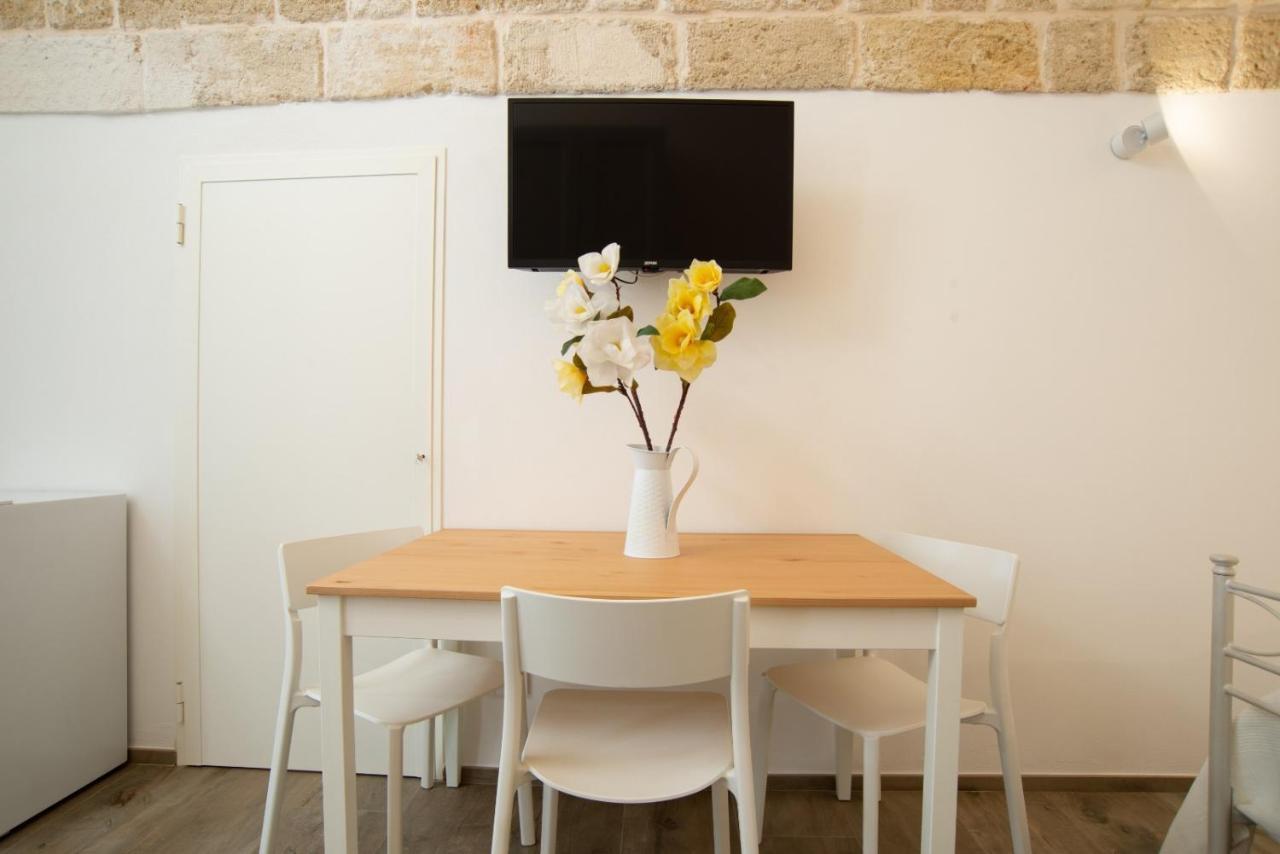 Sun House Rooms Polignano a Mare Bagian luar foto